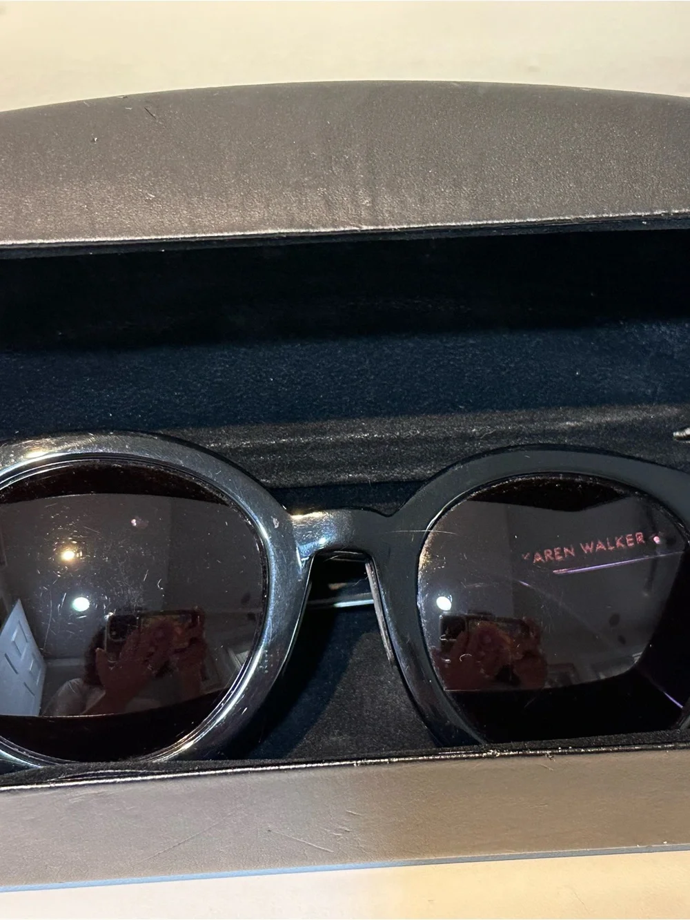 N/A stylish black